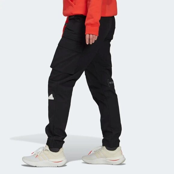 Adidas Track Cargo Pants Women's Size XL Black Multi Sport Performance - Picture 1 of 14